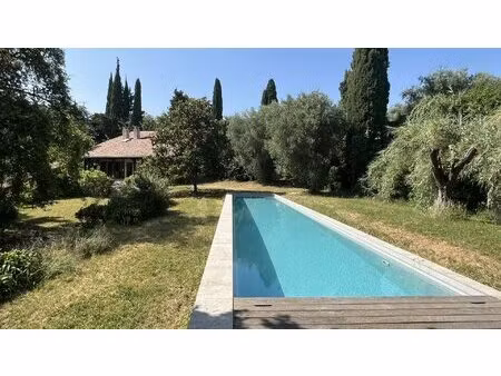 villa avec piscine vue collines - terrain 3000m²
