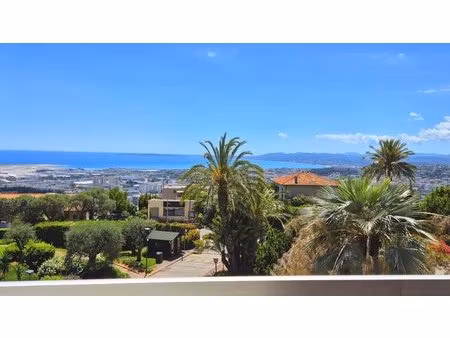 les belles terres - un studio de 36 m² avec une grande terras...