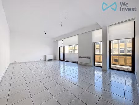 appartement te huur in sint-jans-molenbeek met 1 slaapkamer