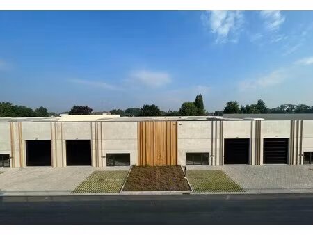 commercieel te huur in sint-truiden