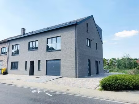 huis te huur in bertem met 1 slaapkamer