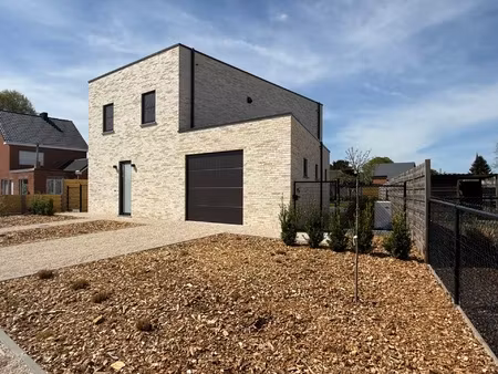 huis te huur in laakdal met 3 slaapkamers