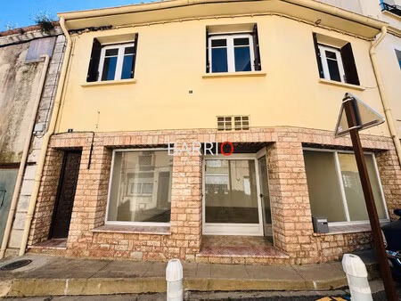 location local professionnel 58m² latour bas elne 66200