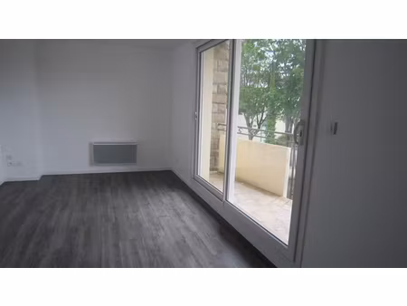 t2 brest lambezellec