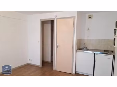 appartement à louer 1 pièce 16.75 m² - beauvais (60) - 310€