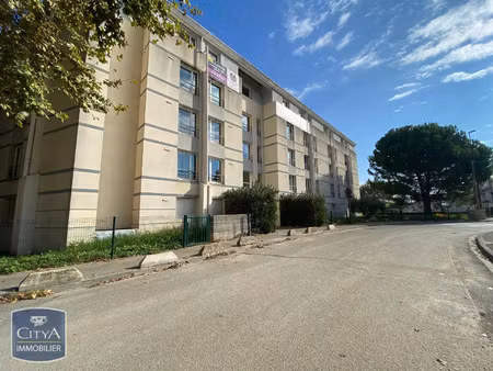 parking à louer - avignon (84) - 48€