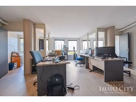 prestigieux bureau de 184 m2 en vente - montreuil  france