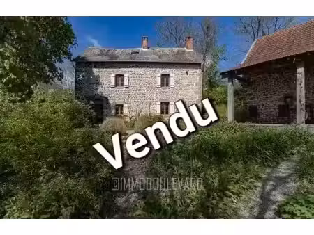 vente maison 6 pièces 114 m² à charron (23700)  155 000 €