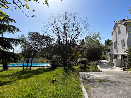 vente maison 8 pièces 355 m² mimet (13105)