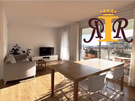 beau t2 à la location