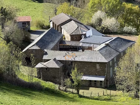 vente maison 10 pièces 290 m² à saint-sernin-sur-rance (12380)  179 000 €