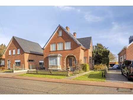 rustig gelegen woning met prachtig uitzicht