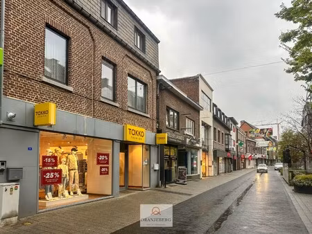 groot handelspand te koop met mooi rendement op toplocatie in lanaken