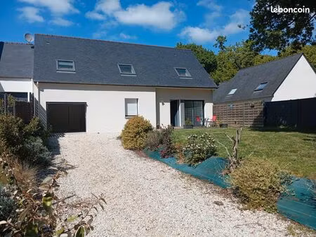 proche plage landrezac  maison récente 6 p