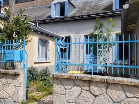 maison idéalement située