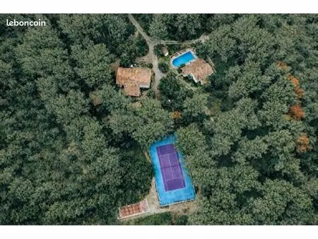 domaine d’exception avec hébergements locatifs