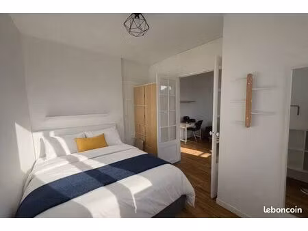 2 pièces meublé rénové – centre fontainebleau – lumineux – 30 m²