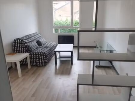 f2 de 39m2 avec parking privatif rue docteur bernheim proche tram