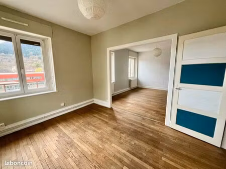 t3/t4 90 m² lumineux + balcon + garage – centre-ville saint-dié-des-vosges