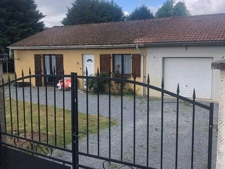 maison a louer 3 chambres sur 2000 m2 de terrain