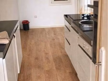 appartement proche frontière /garage