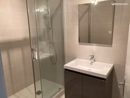 f2 avec ascenseur centre-ville belle résidence