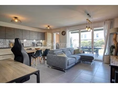 appartement de 65 58 m² à vif