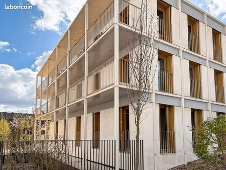 location appartement 3 pièces 57.07 m²