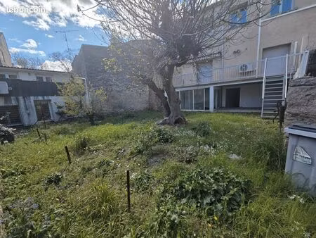 maison au cœur du village