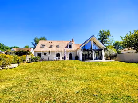 maison de 233 m² à jouars-pontchartrain