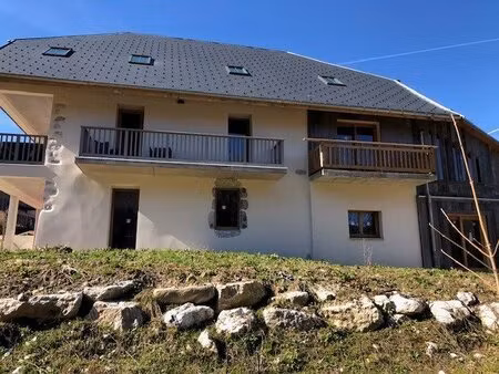 alex - appartement t3 neuf dans ferme rénovée