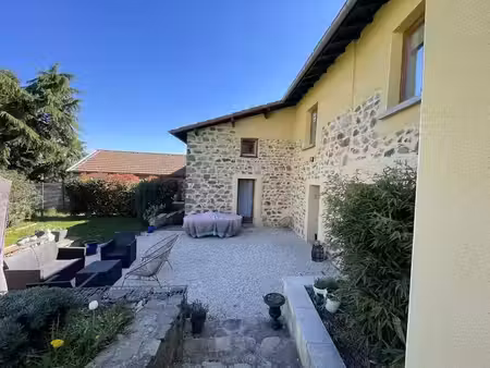 vente maison 5 pièces 130 m² à saint-cyr-de-valorges (42114)  248 000 €
