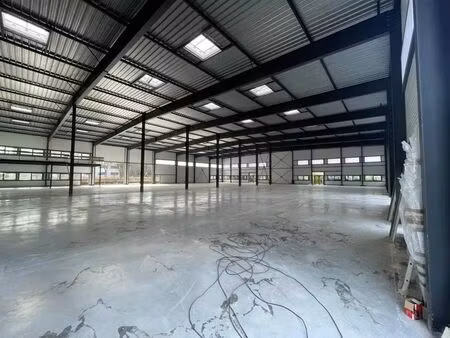 location local d’activités cergy 95800 1000m²