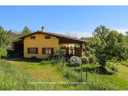 maison de campagne de charme  sans travaux  avec jardin paysager et vue dégagée