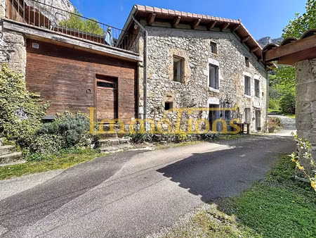 vente maison 6 pièces 140 m² saint-laurent-en-royans (26190)