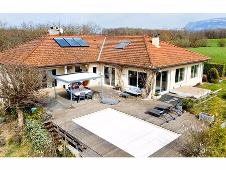 maison de 212 m² à st verand - 510 000 €
