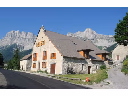 maison de 273 m² à gresse en vercors - 350 000 €