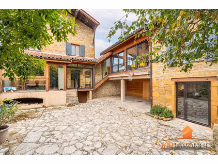 vente maison 8 pièces 215 m² chessy (69380)