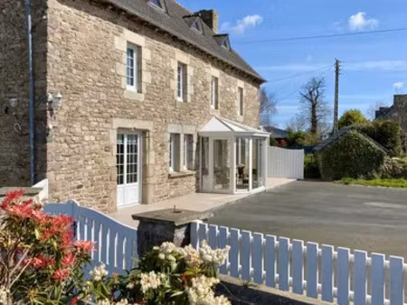 maison à yvias (22930)