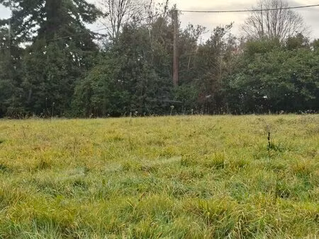 terrain à bâtir à lapouyade (33620)