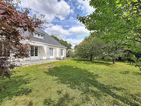 vente maison 6 pièces  125.00m²  les ponts