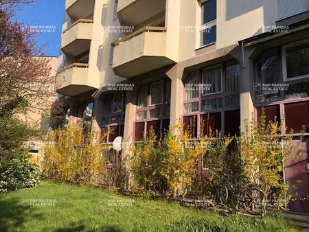 location bureaux 126 m²