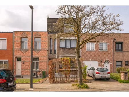 huis te koop in wilrijk met 4 slaapkamers