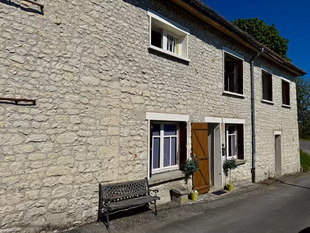 maison à vendre à salles-lavalette (16190) - charente