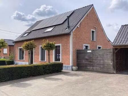 huis te koop in putte met 3 slaapkamers
