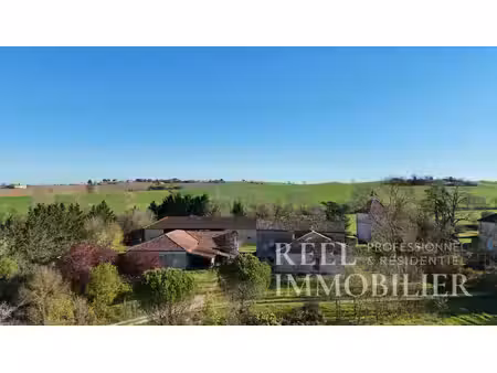 un véritable havre de paix au coeur du gers - propriété à réhabiliter