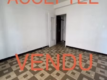 appartement à toulon (83200)