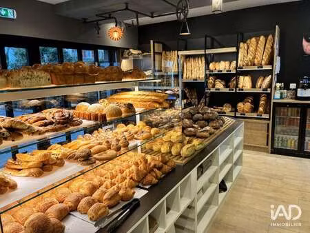 vente bureaux et commerces à mellac (29300) : à vendre / 280m² mellac