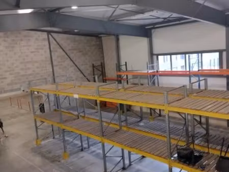 location local commercial 680m2 perpignan 66000 - 4940 € - surface privée