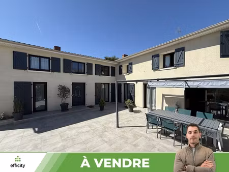 maison 7 pièces - 293 m²